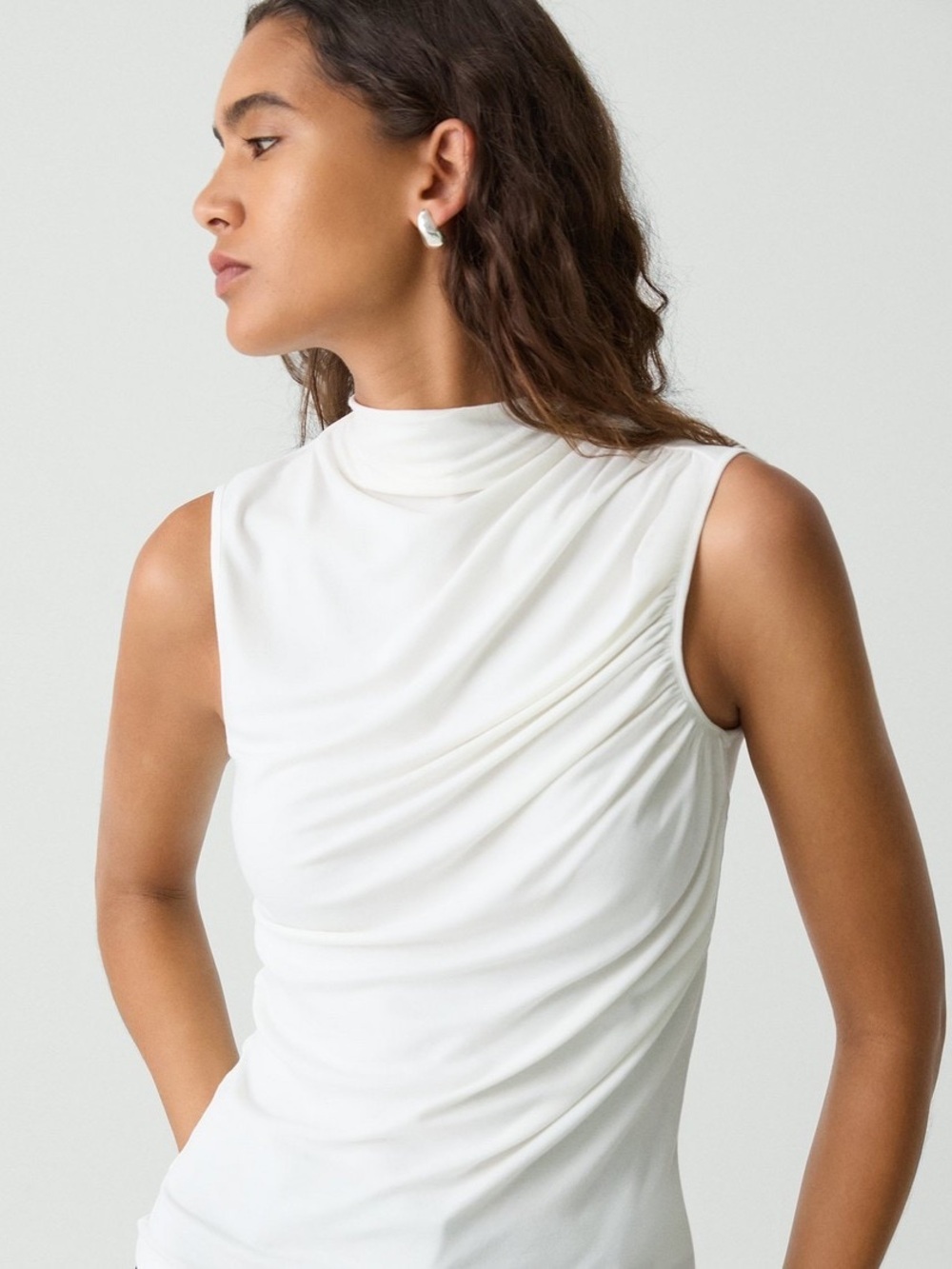Theory Draped Sleeveless Viscose Top in White Medium Minimalist Office - Picture 2 of 10